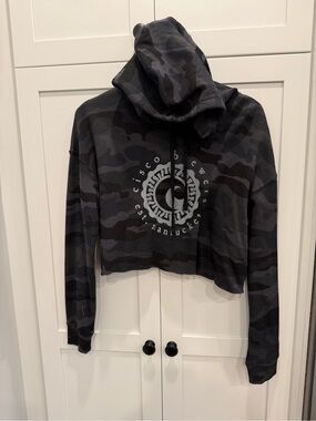 Cisco Brewers Nantucket Black Camo Cropped Hoodie